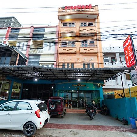 Reddoorz Near Yuki Simpang Raya Mall Medan 2 Exterior photo